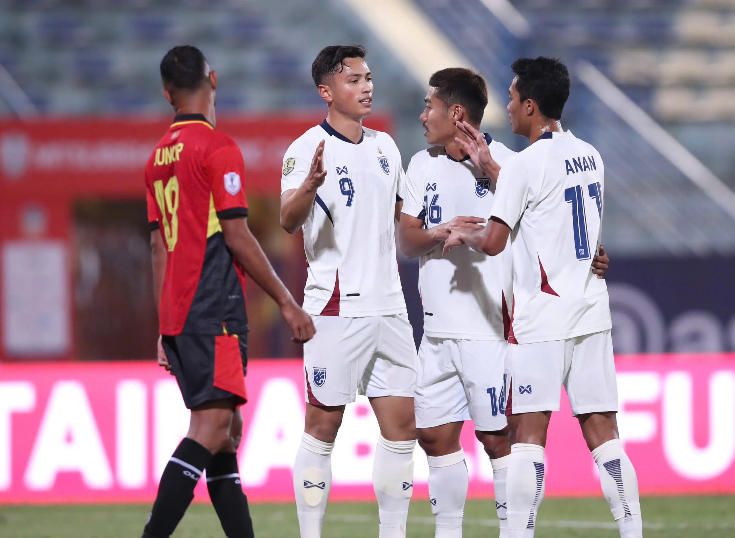 Bán kết ASEAN Cup: Thái Lan quyết tâm khẳng định vị thế trước Philippines